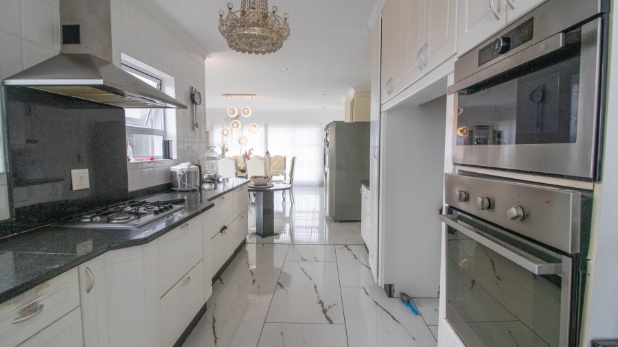 5 Bedroom Property for Sale in Selborne Eastern Cape